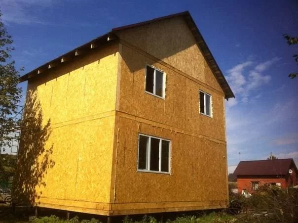 Дом из СИП-панелей 6х6 м