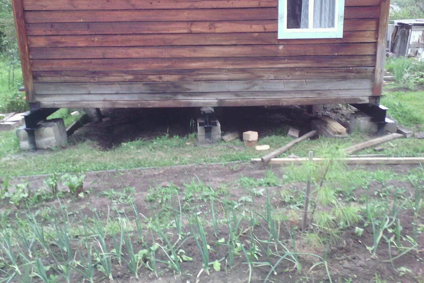 Реконструкция фундамента дома 6х6 м