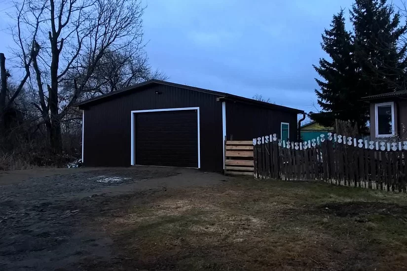 Гараж каркасно-щитовой 6х8 м